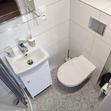 民宿 Monterska 别尔斯克-比亚拉