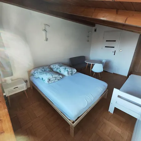 Monterska ホームステイ ビエルスコ・ビアバ